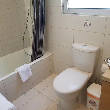 Achillion Gardens, Near Unic By 'flats Nicosia' Nicosie