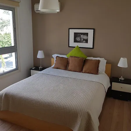 Achillion Gardens, Near Unic By 'flats Nicosia' * Nicosie