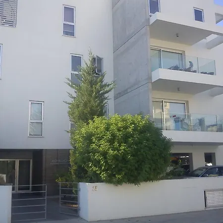 アパート Achillion Gardens, Near Unic By 'flats Nicosia' ニコシア