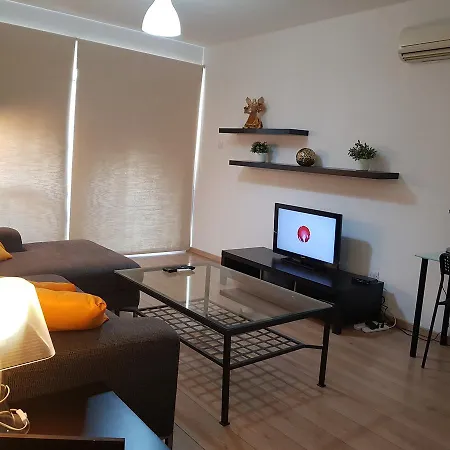 Achillion Gardens, Near Unic By 'flats Nicosia' Apartamento *