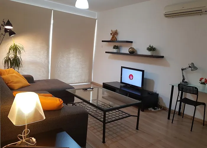 Achillion Gardens, Near Unic By 'flats Nicosia' Διαμέρισμα *