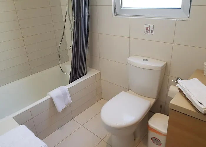 Achillion Gardens, Near Unic By 'flats Nicosia' Λευκωσία